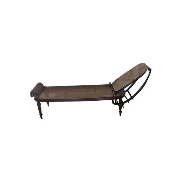 Chaise long image