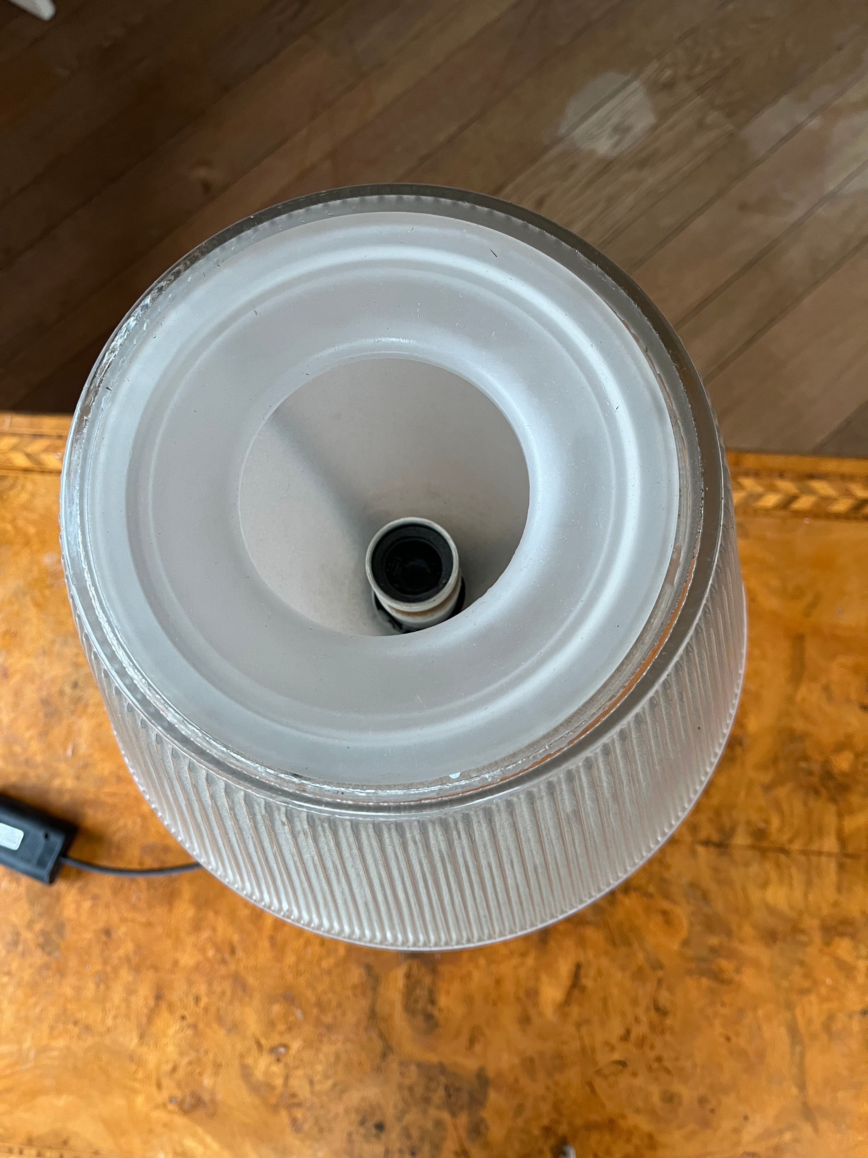 Lampada da tavolo Romeo Moon T1 di Philippe Starck Details