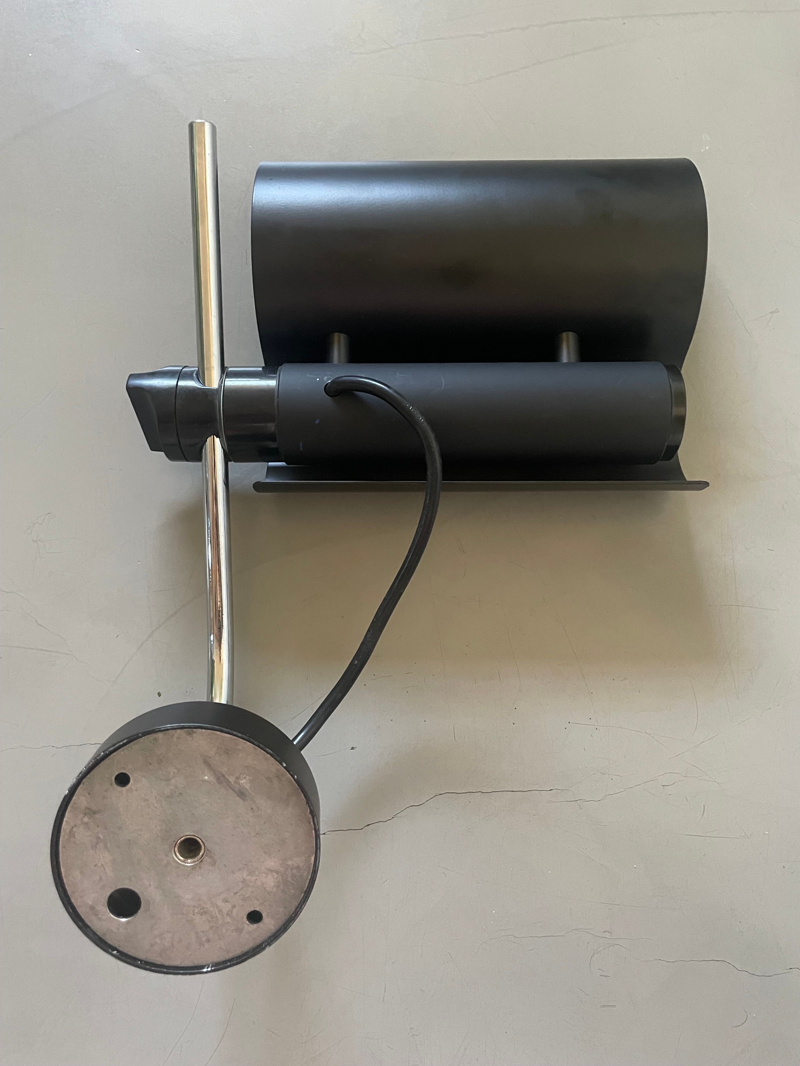 Lampada da parete DIM di Vico Magistretti  Front