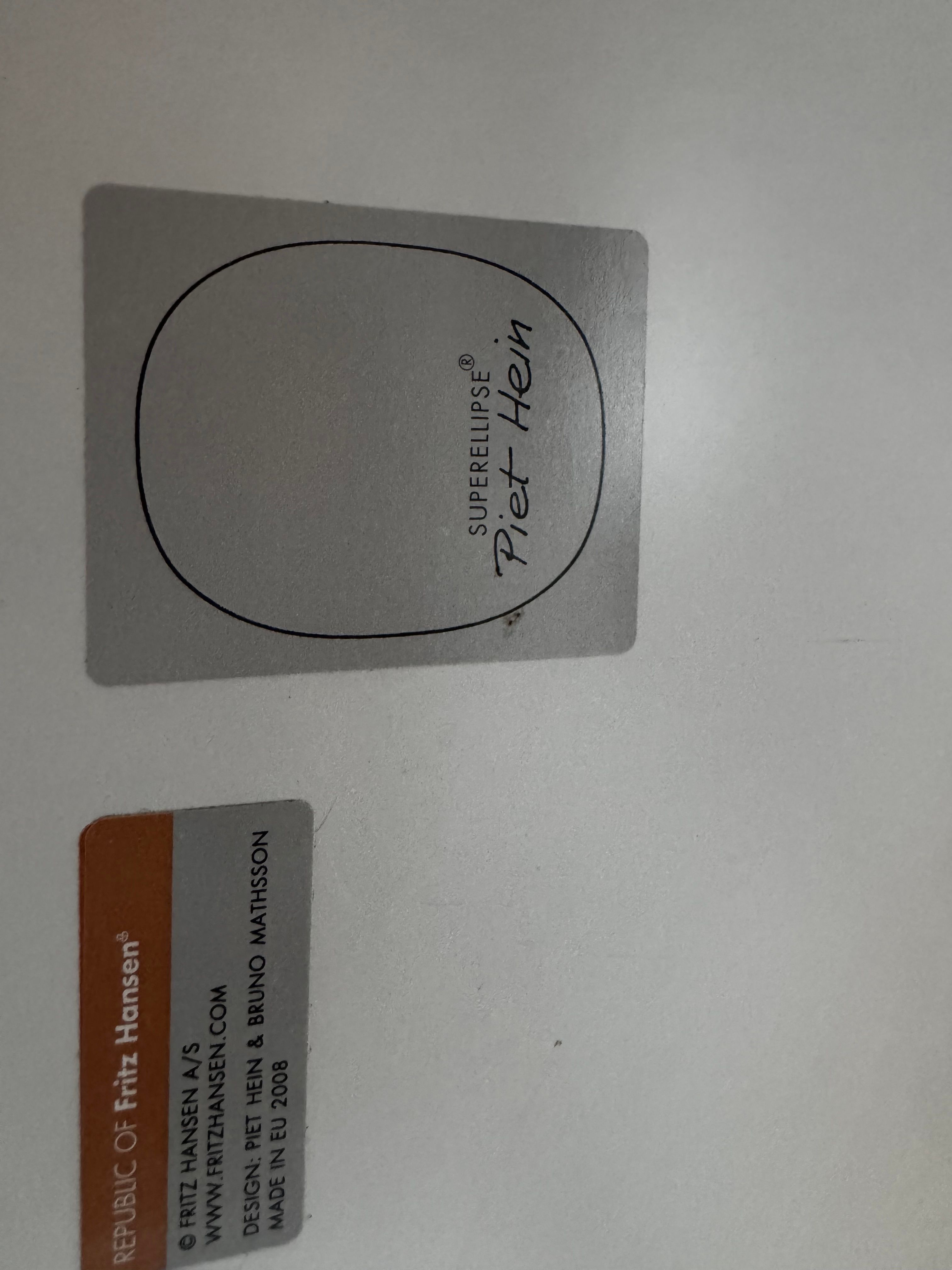 Tavolo ovale Superellipse in legno e acciaio di Piet Hein Brand