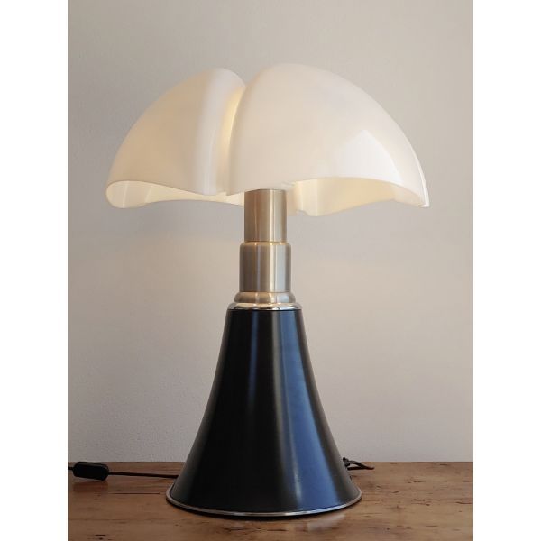 Pipistrello 55 black table lamp, Martinelli Luce image