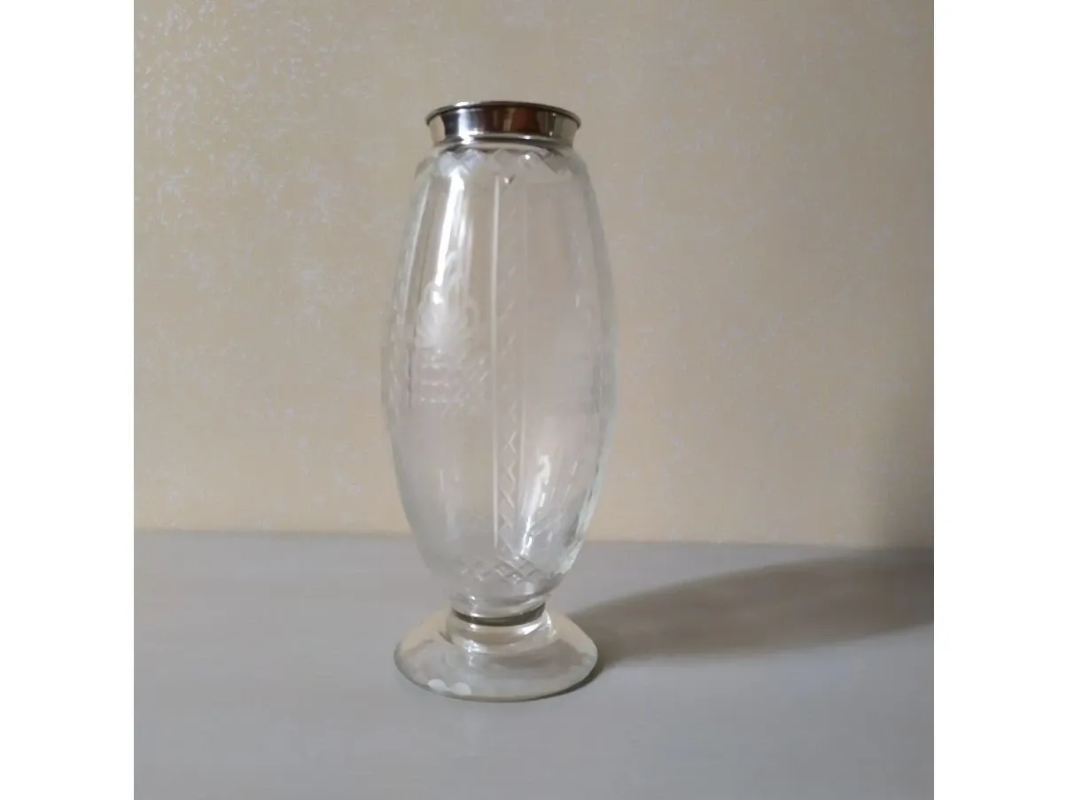 Vintage glass vase (1940s), image