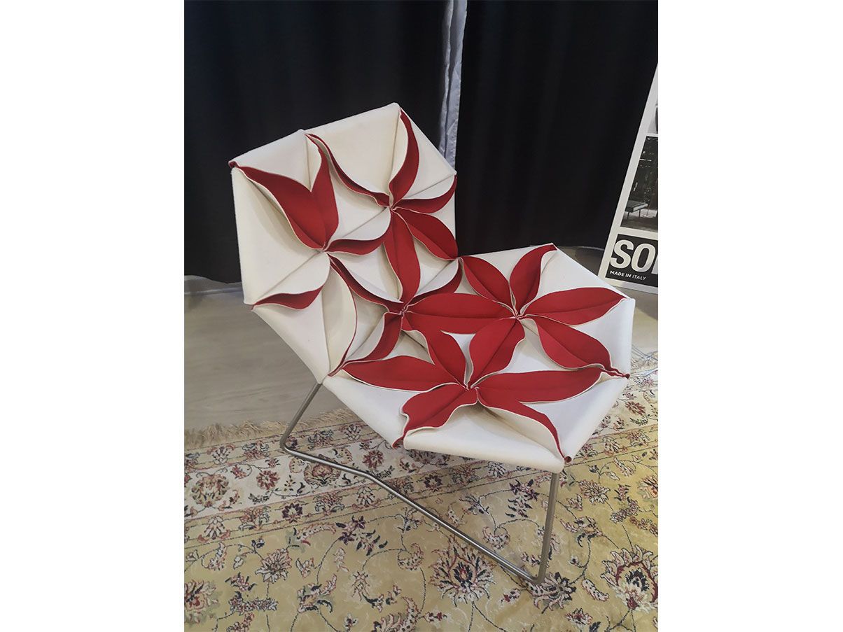 Antibodi armchair by Patricia Urquiola (white-red), Moroso 4