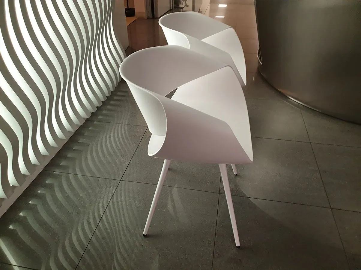 Little Perillo armchair in polypropylene (white), ZÜCO 