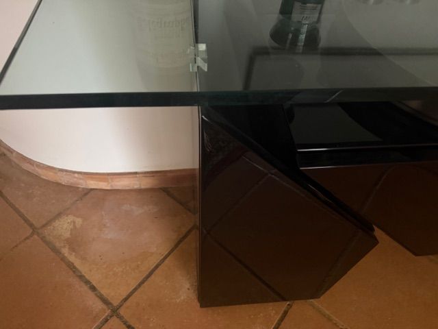 Schwarze Brooklyn Anrichte von Luigi Gorgoni Details