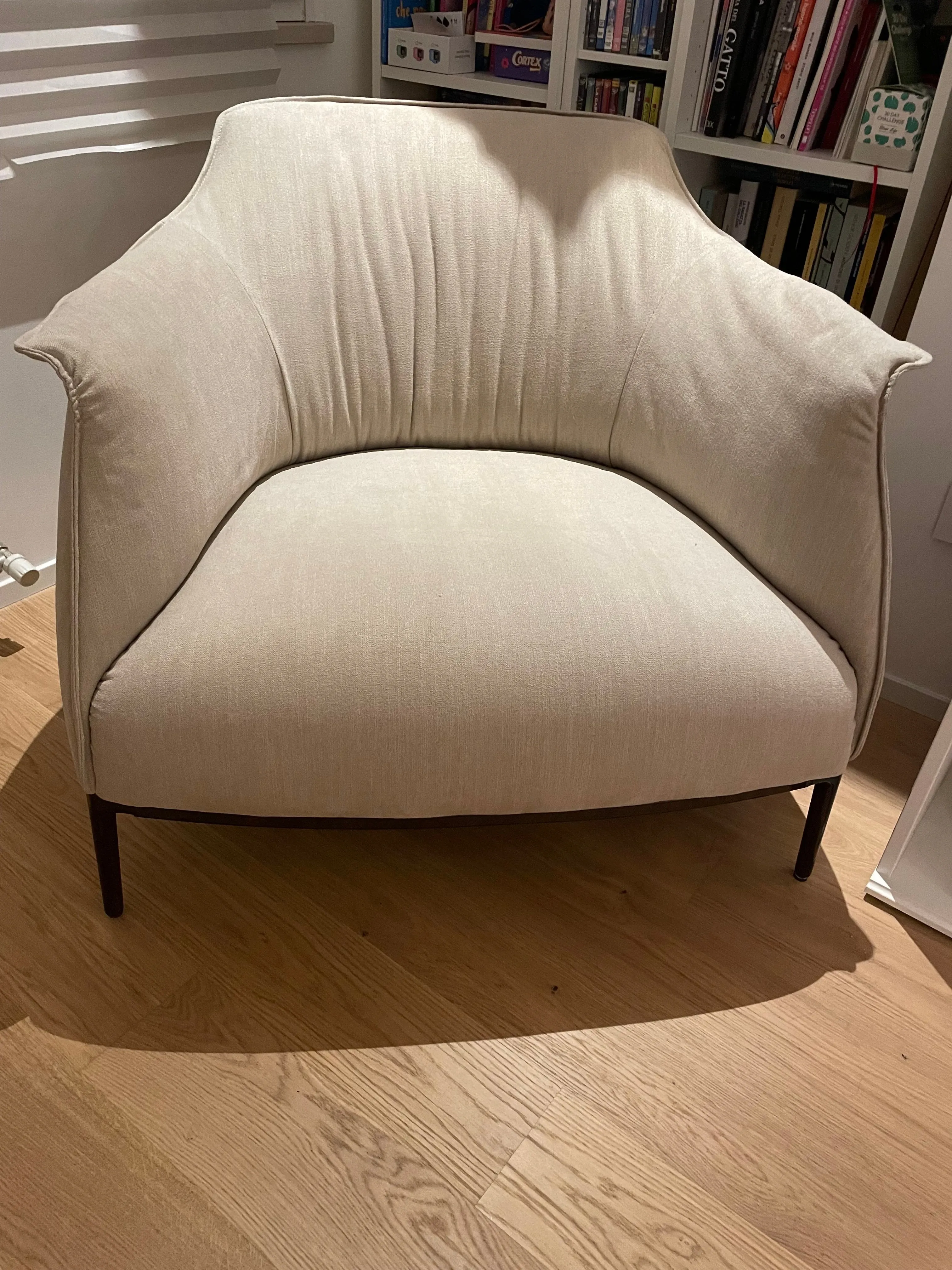 Archibald Large armchair 1