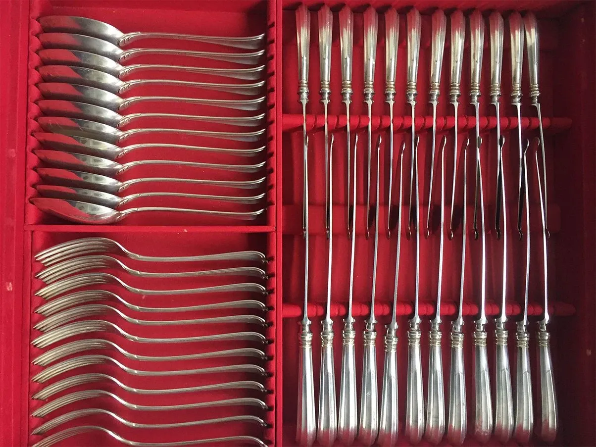 Servizio di posate vintage in argento per 12 persone ('900) 2
