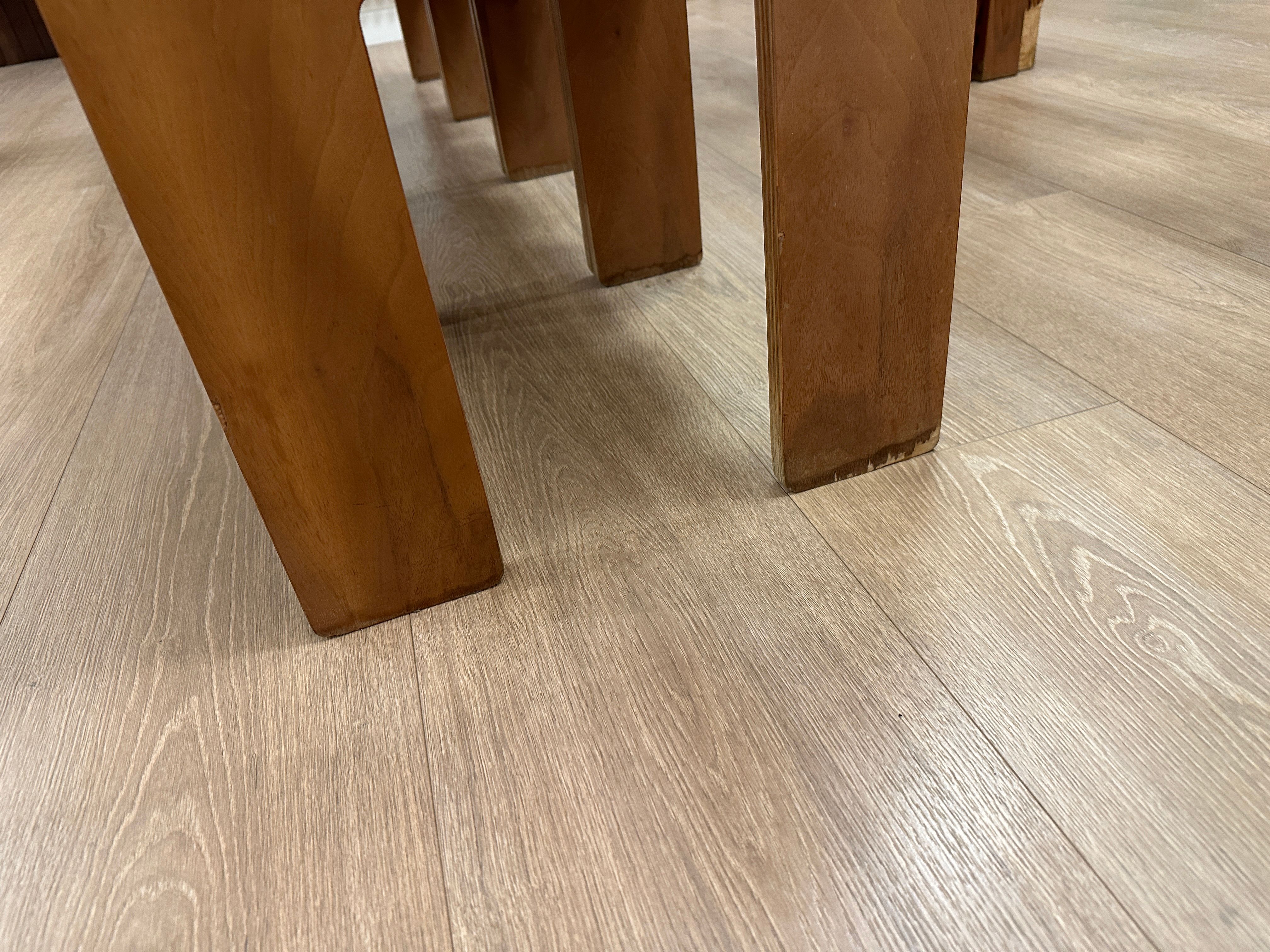 Set of 4 Carlo Scarpa 1934/765 Walnut Dining Chairs Details