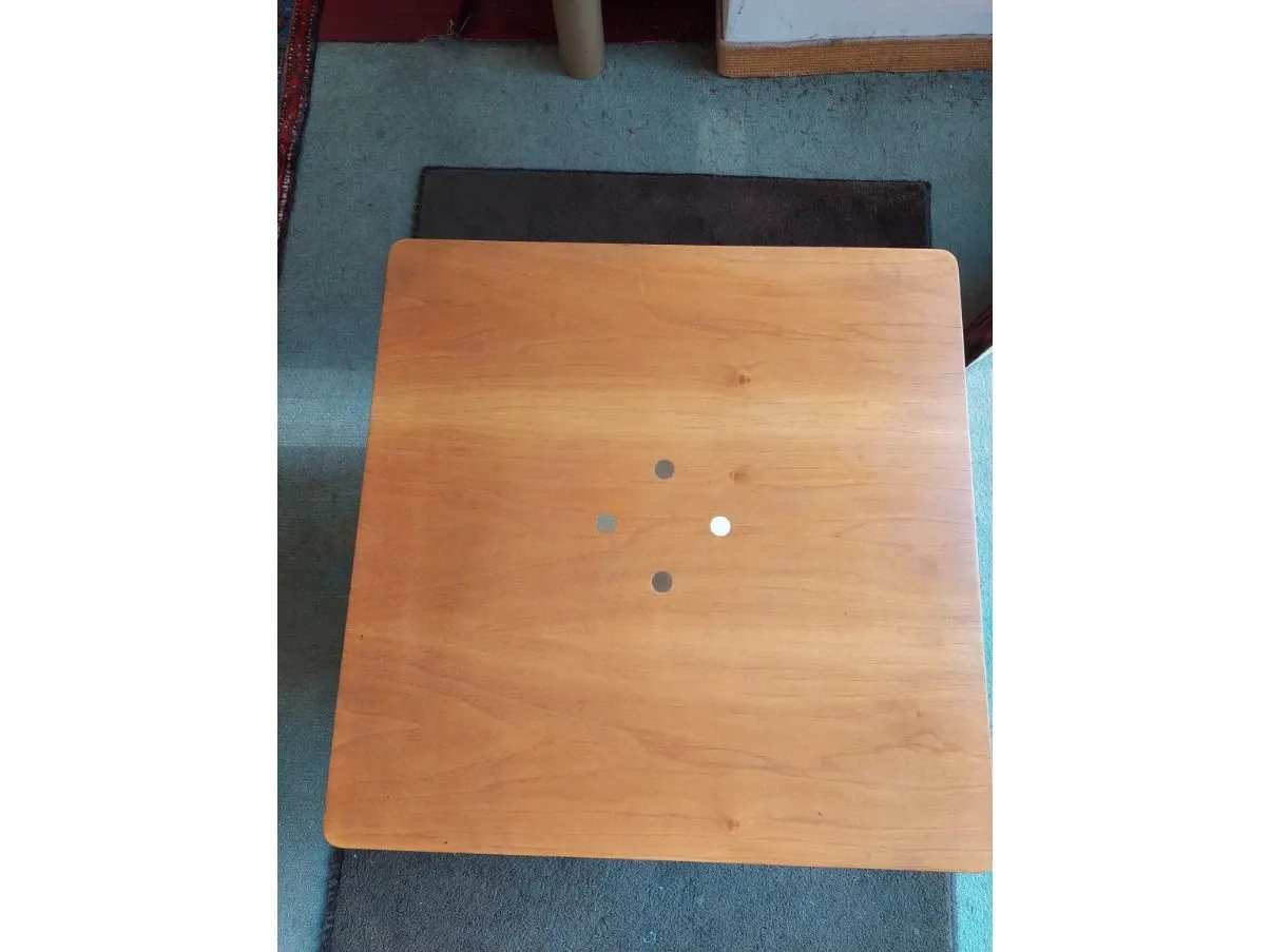Drehbarer Zim Couchtisch 5