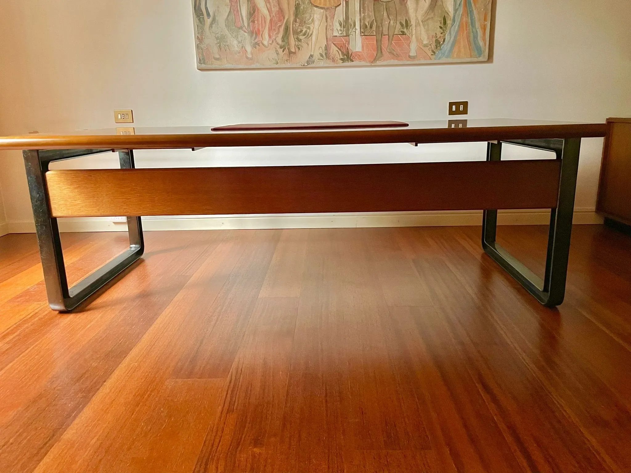 Scrivania direzionale T333, Tecno 5