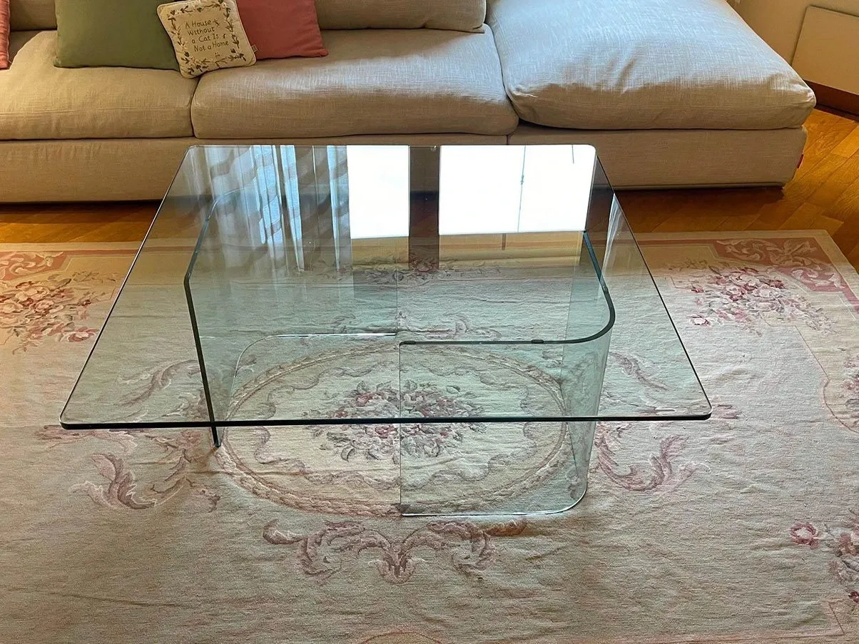 Quadratischer Glastisch 