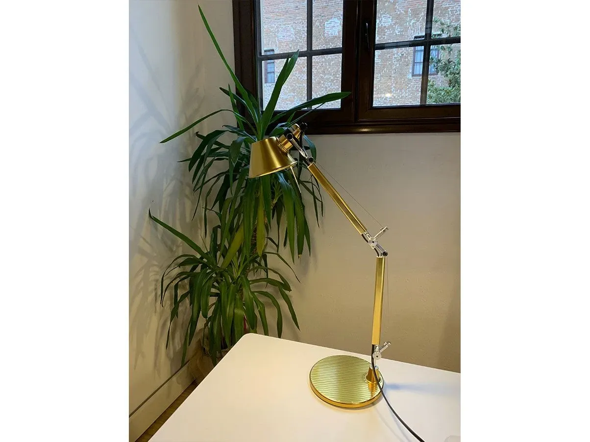 Lampada da tavolo Tolomeo Micro alluminio (oro), Artemide 2