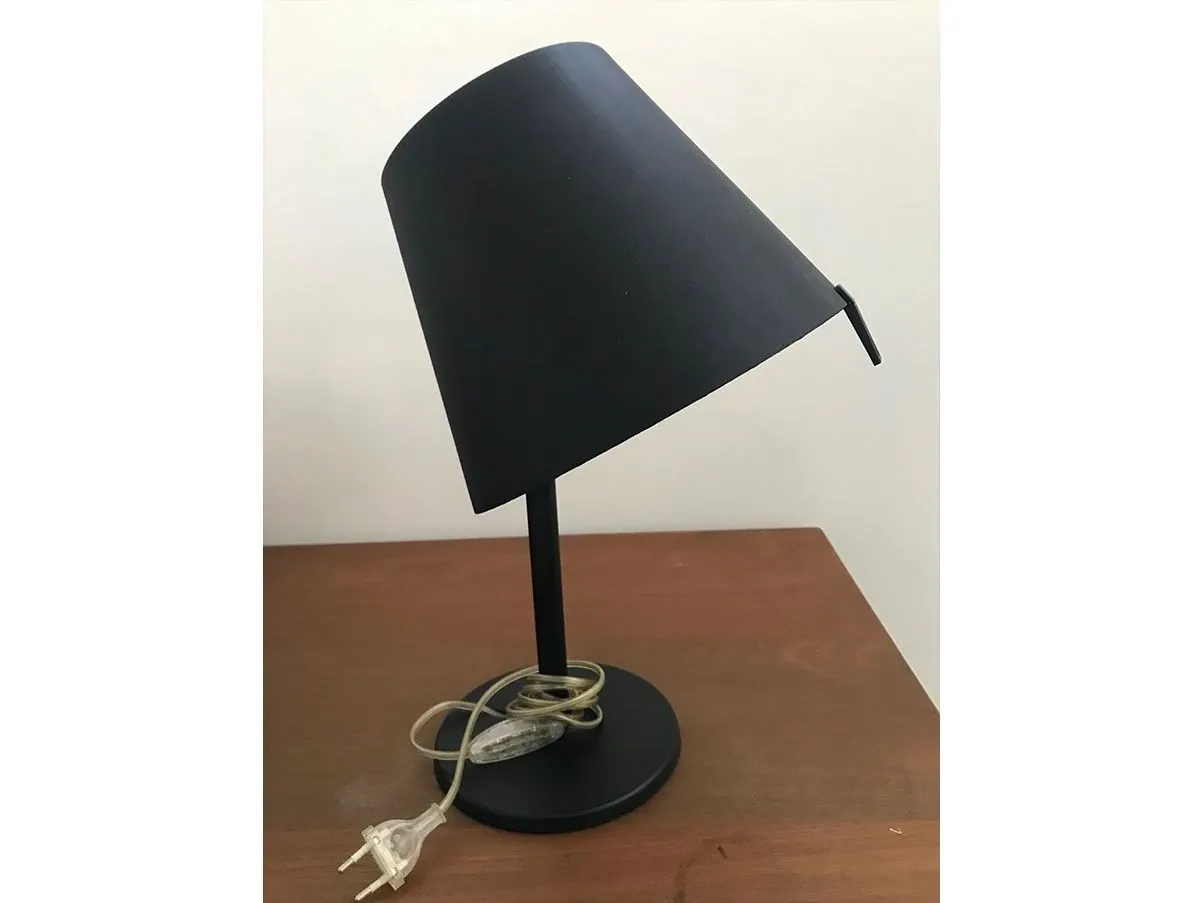 Lampada da tavolo Melampo regolabile in seta (nero), Artemide 4