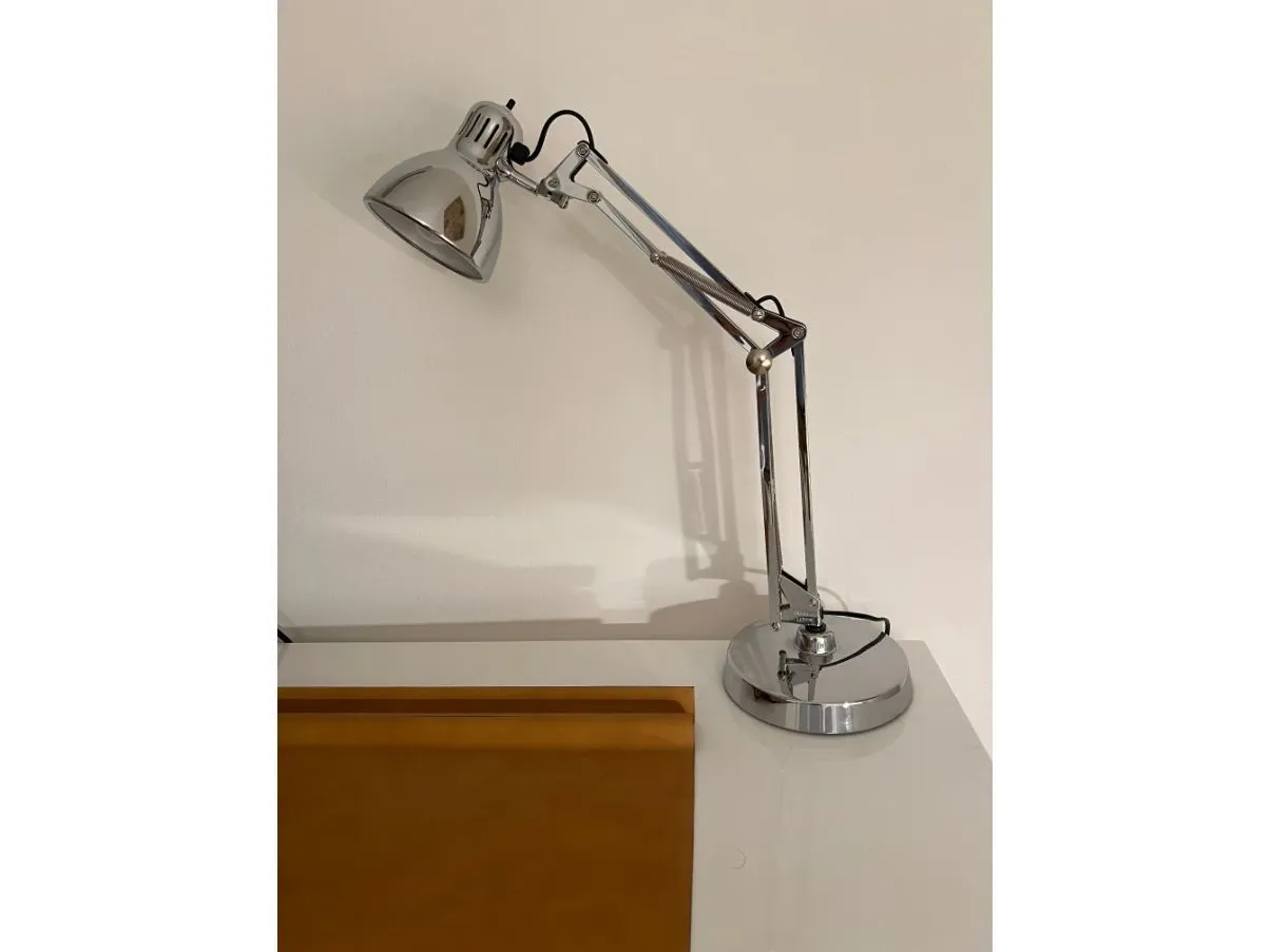 Lampada da tavolo Naska piccola, Fontana Arte 1