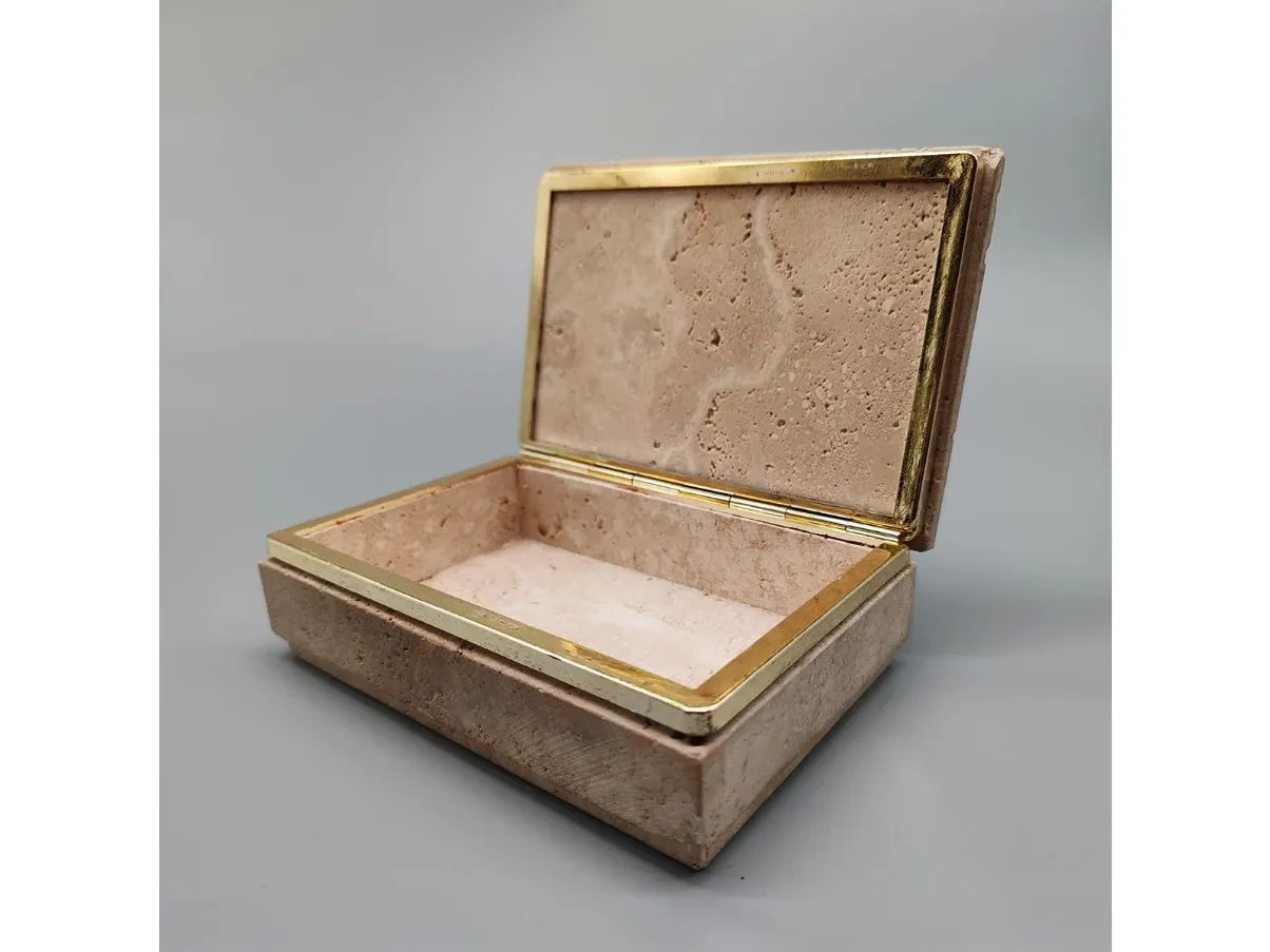 Travertine box by Enzo Mari, F.lli Mannelli 7