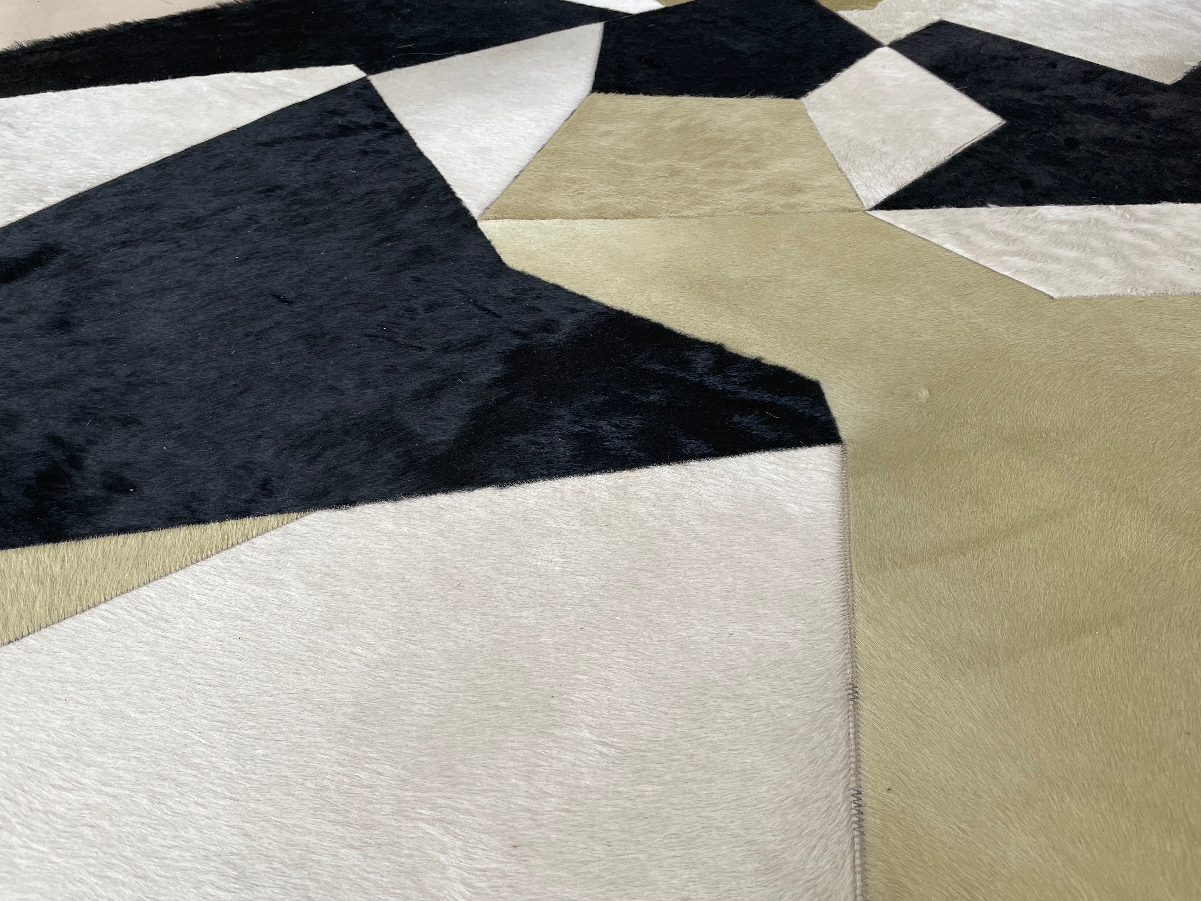 Gio Ponti D.754.1 Geometric Leather Rug Details