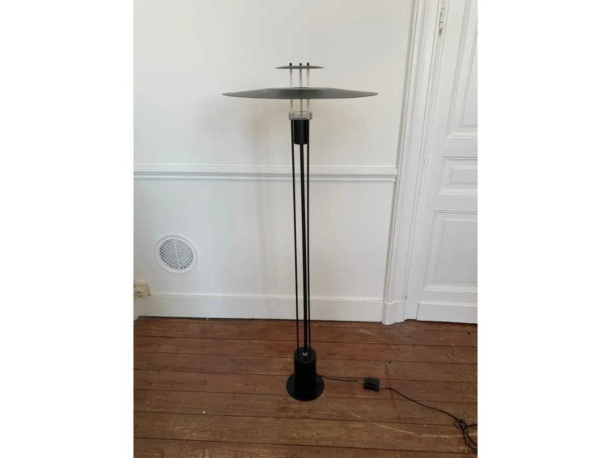 Vintage floor lamp (1980s) black, image