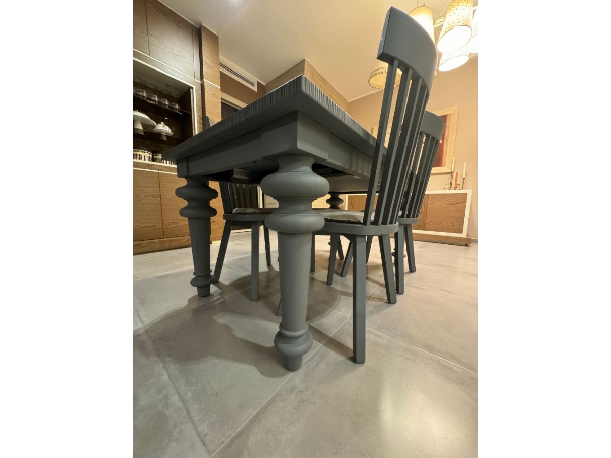 Set of a table and 4 chairs Gray in wood, Gervasoni Details