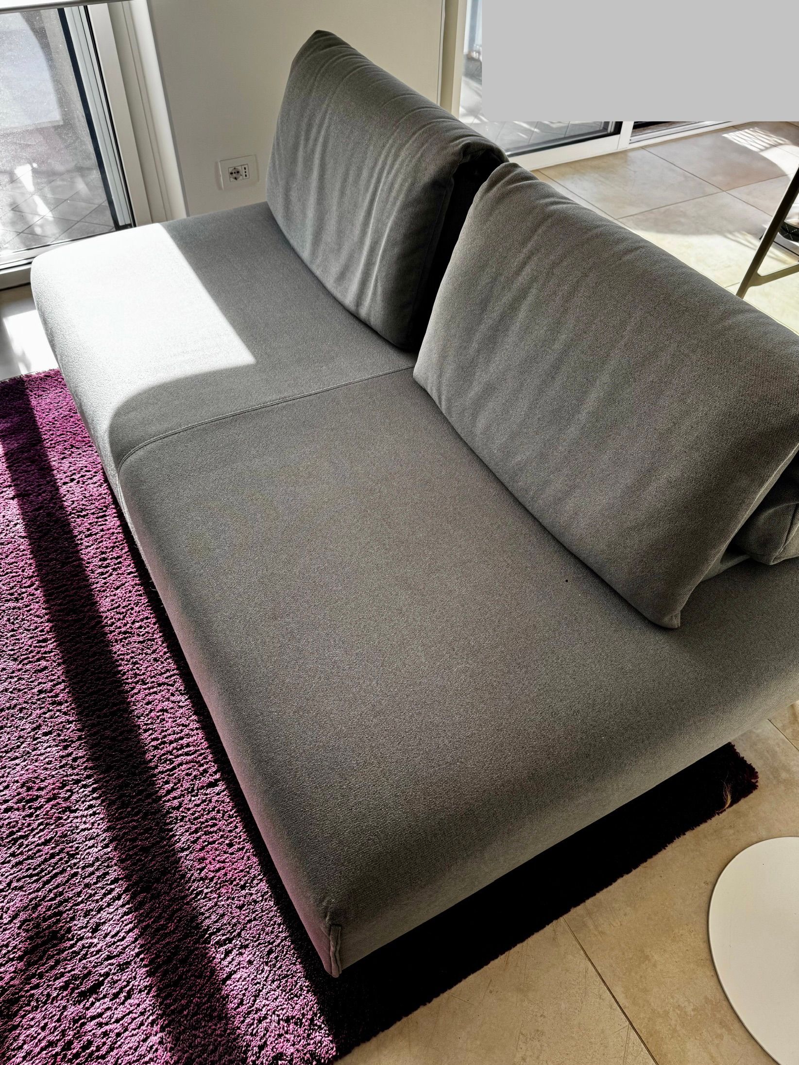 2 Seater Grey Fabric Sofa "Abbraccio" Main