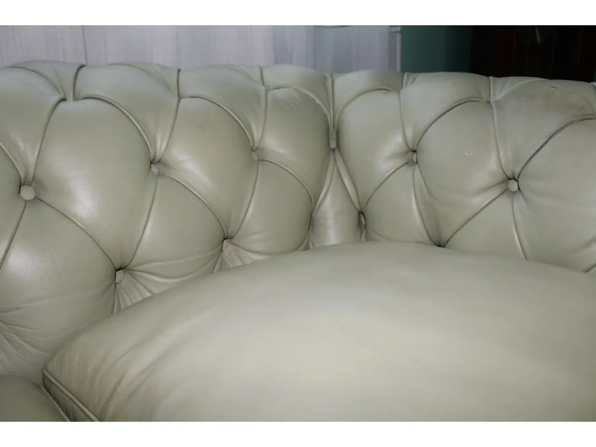 Chester 3-seater sofa in green leather, Poltrona Frau 5