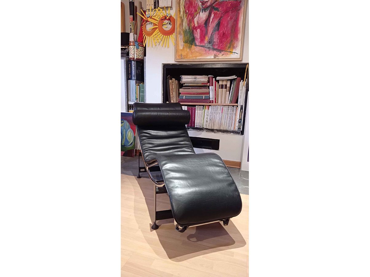 Chaise longue LC4 serie Mvseum in pelle (nera), Alivar