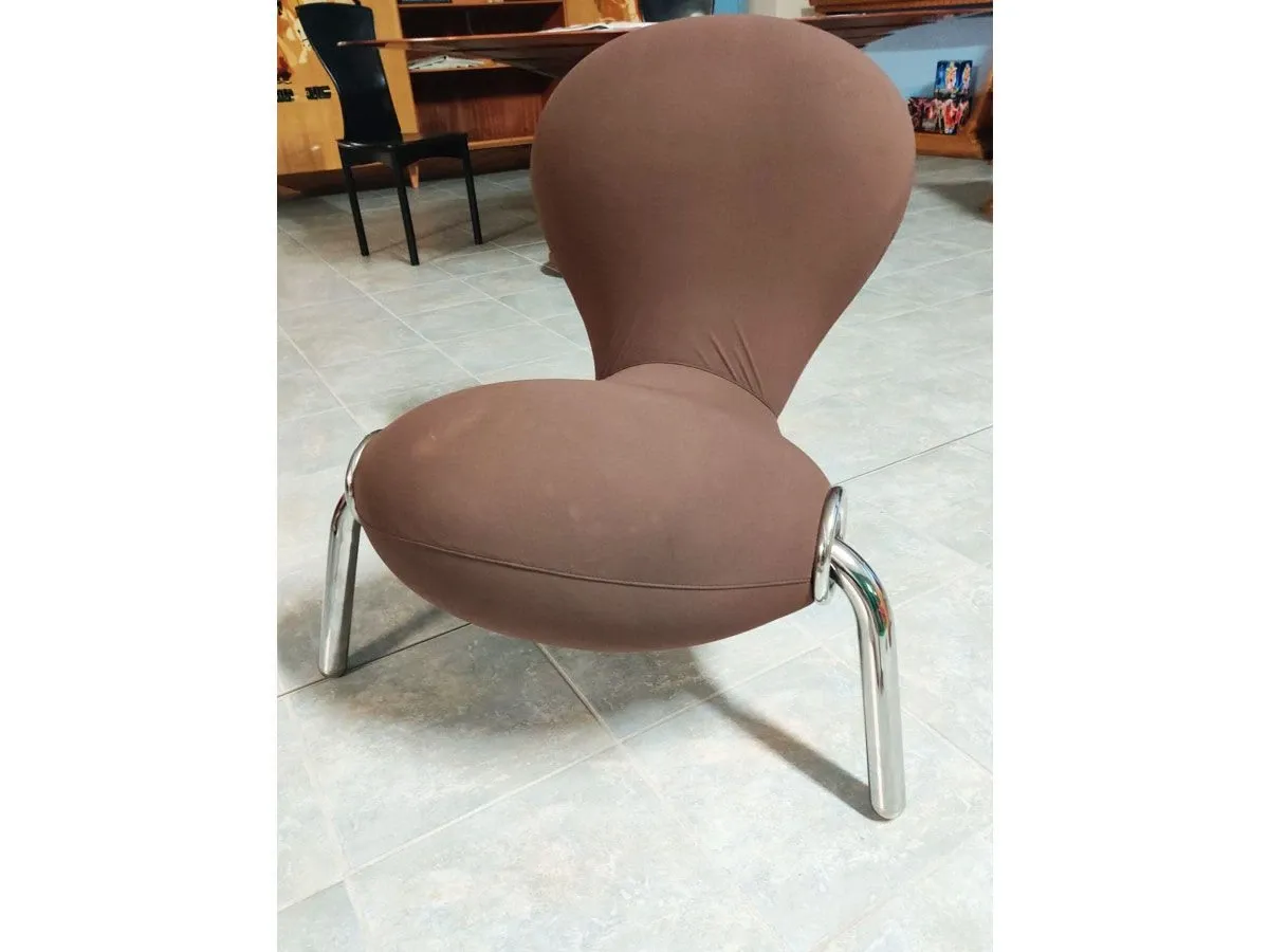 Embryo Chair 3