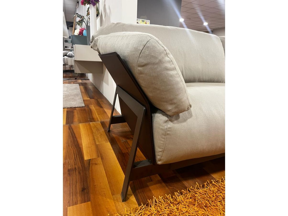 Set divano 3 posti e poltrona Kanaha 4
