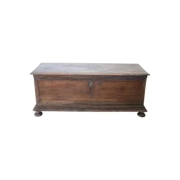 Vintage chest in walnut wood ('600), image