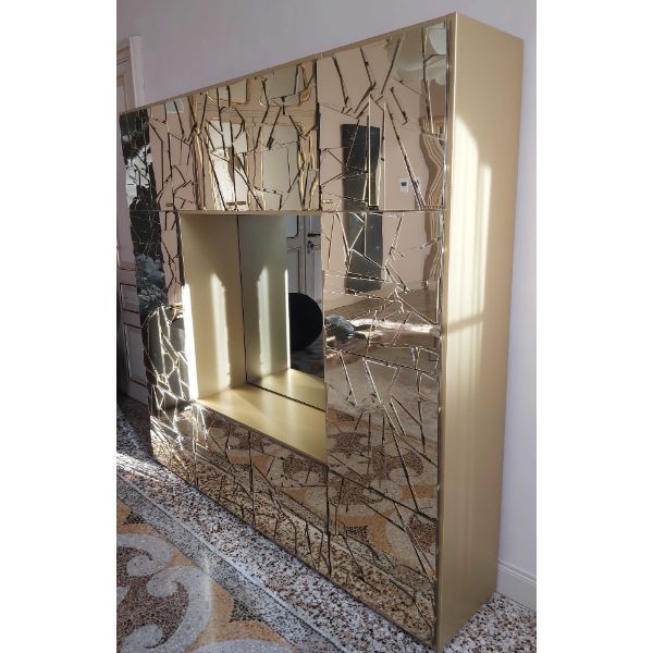 Paesaggi Italiani sideboard with mirrored doors, Edra image