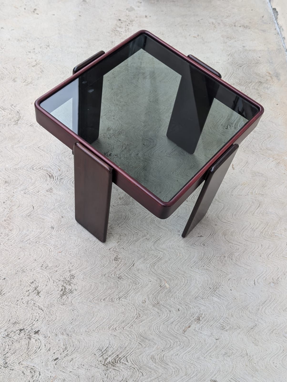 Square wooden coffee table by Gianfranco Frattini (70s), Cassina Side