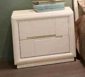 Set of chest of drawers and 2 bedside tables in white lacquered wood, Betamobili 7