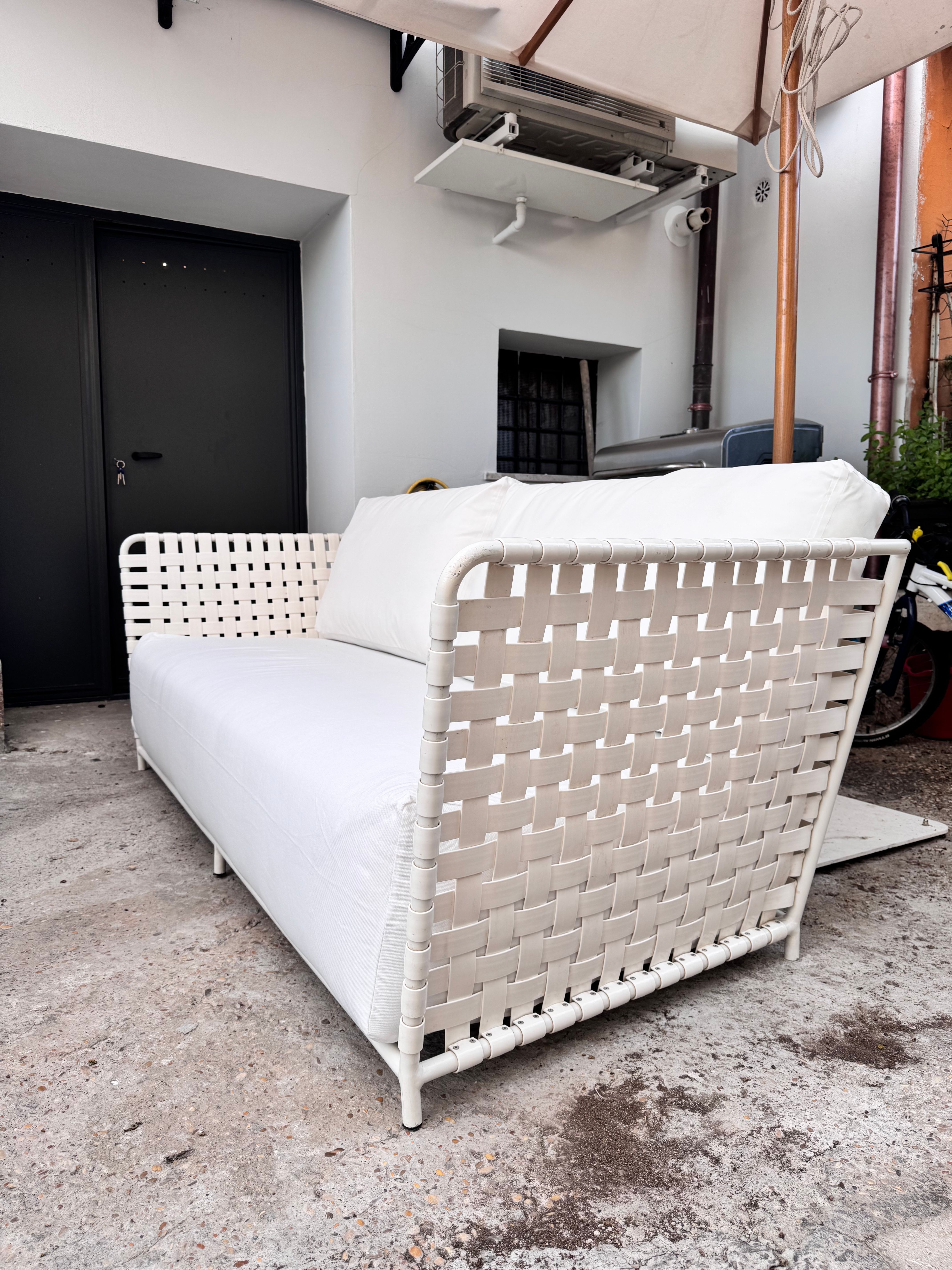 Divano 3 posti Inout 803 colore bianco di Paola Navone Side