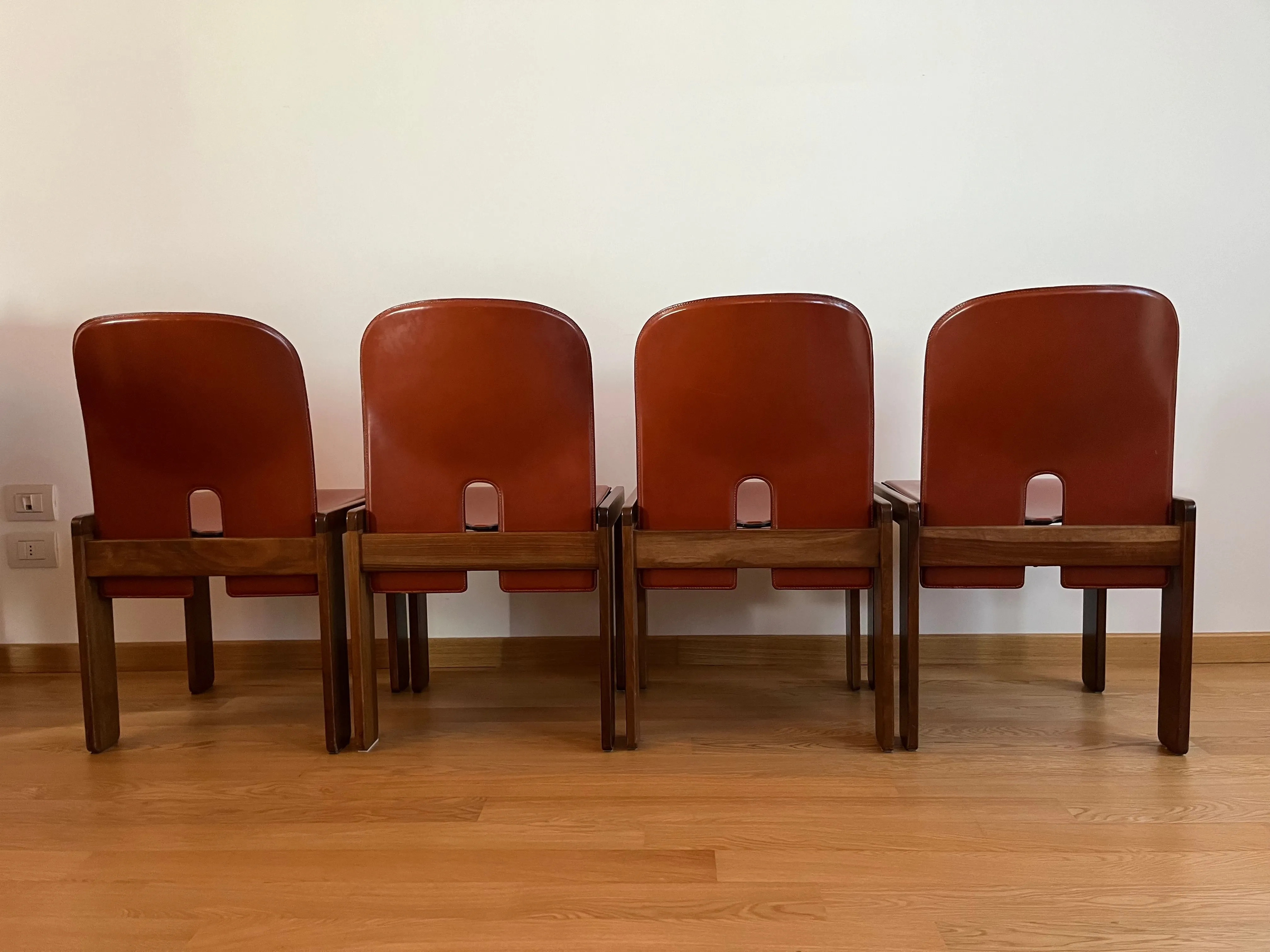 Set 4 sedie da pranzo 121, Cassina 3