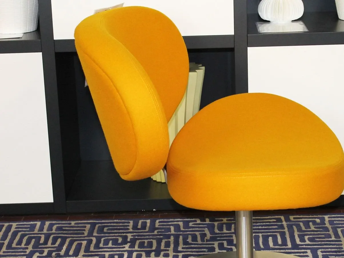 Sunset (giallo), Cappellini 7