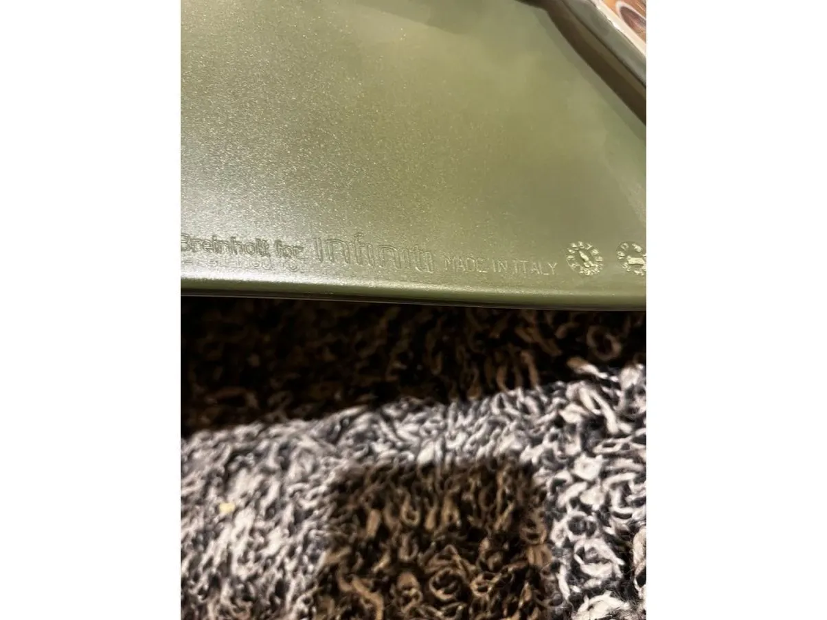 Sedia Loop verde, Infiniti 9