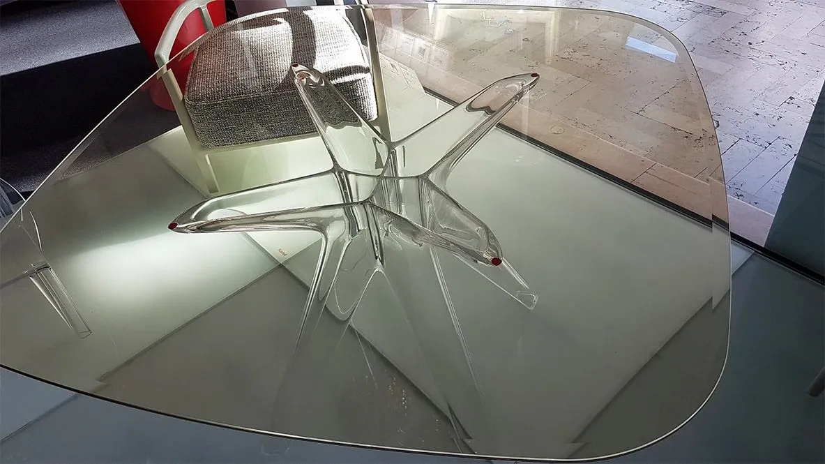 Sir Gio (quadrato), Kartell 