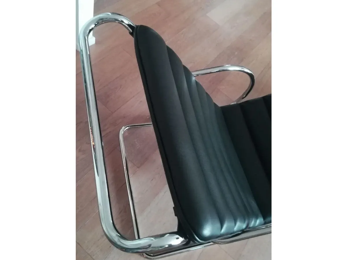 Chaise Longue MR di Mies van der Rohe in pelle (nero), Knoll 8