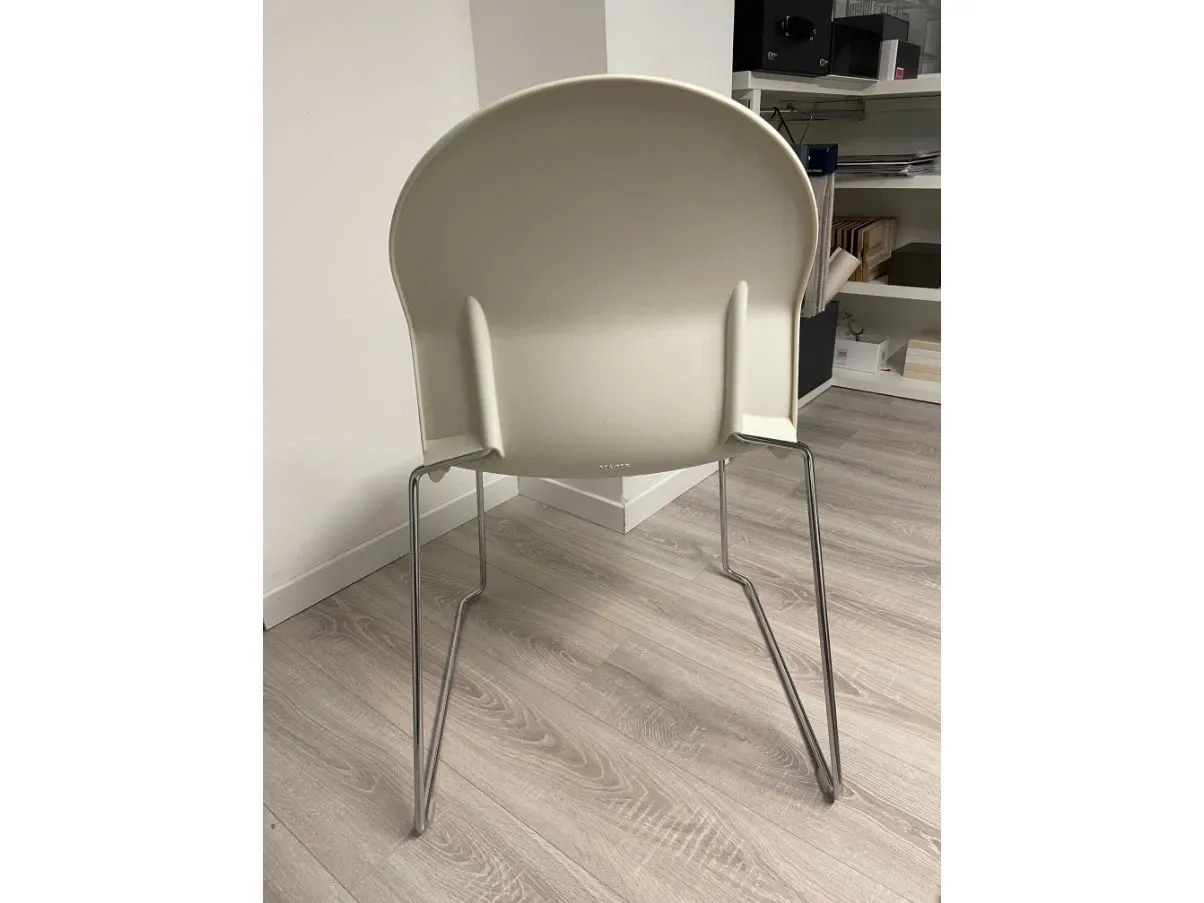 Aida chair by Richard Sapper, Magis 3