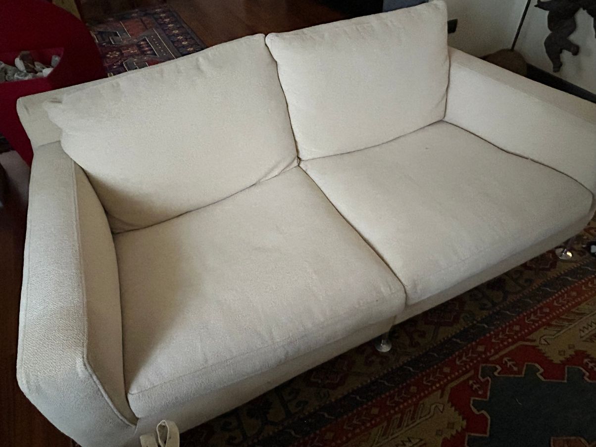 Harry Sofa by Antonio Citterio 4