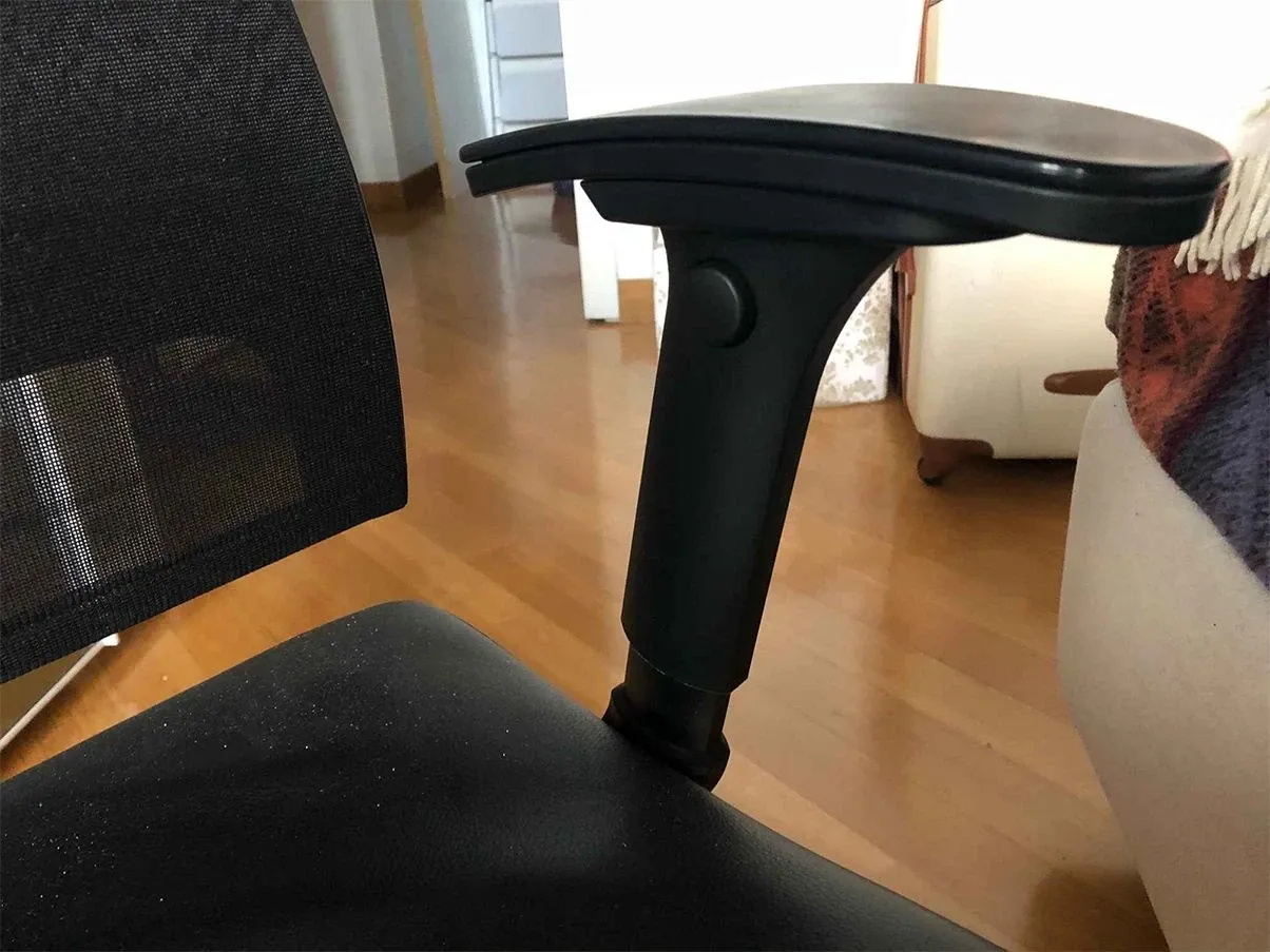 Sedia da ufficio Open Up regolabile in alluminio e pelle, Sedus 6