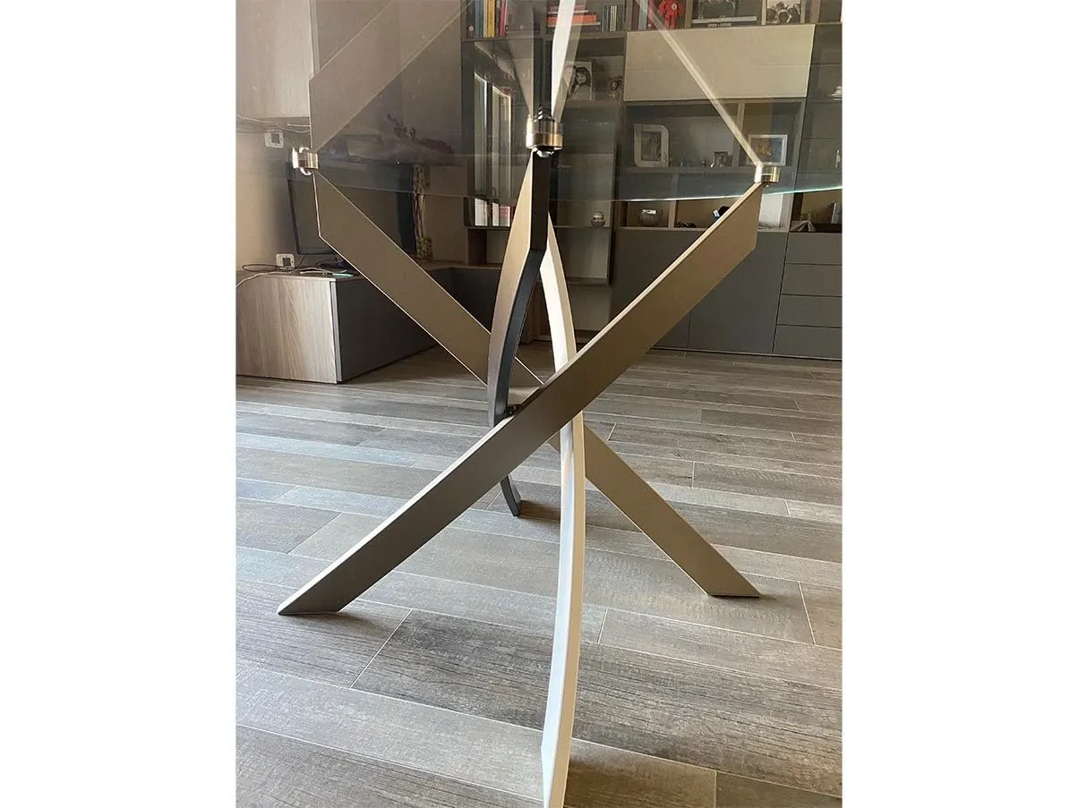 Barone oval table in crystal 2