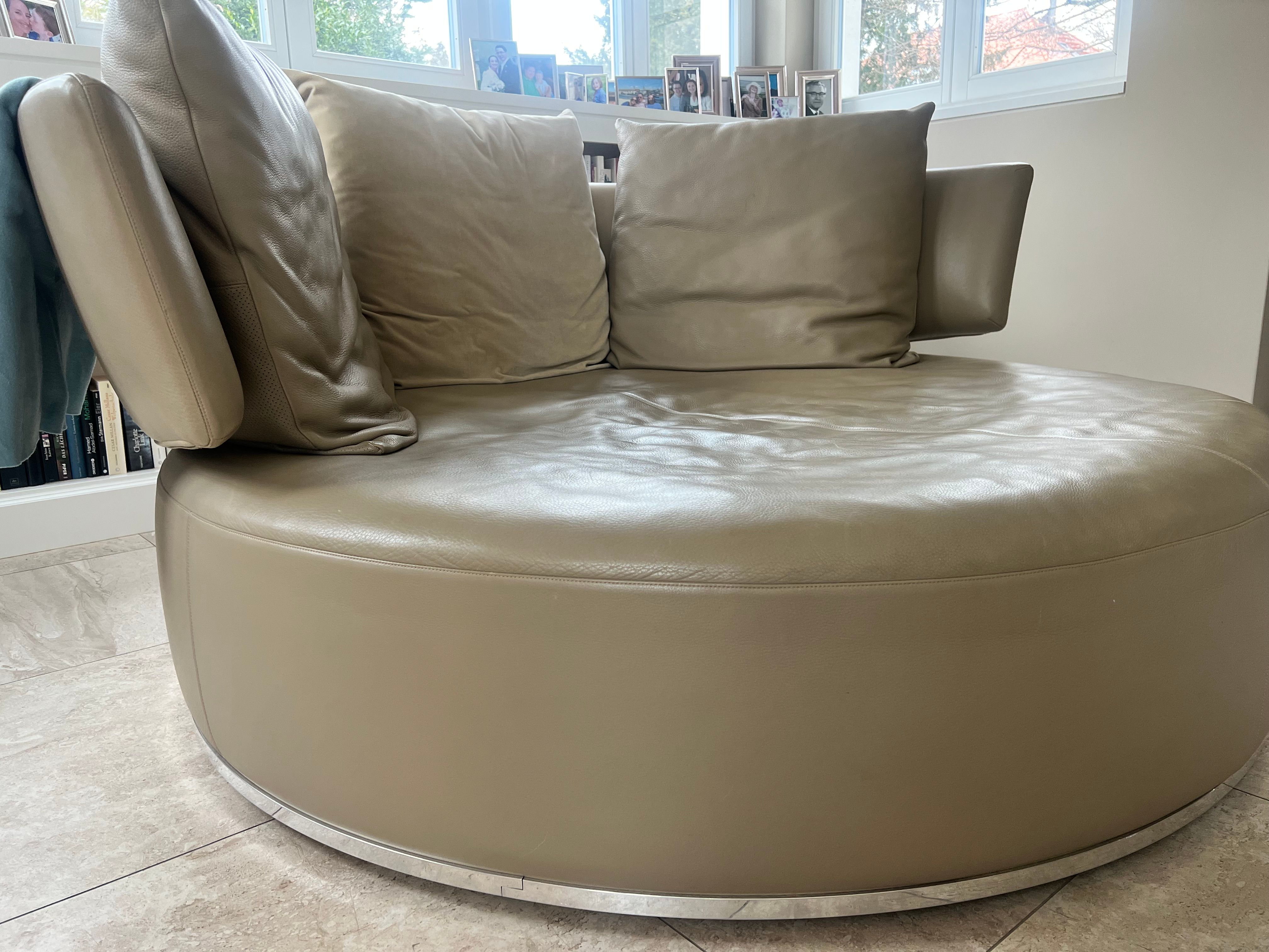 Poltrona/divano Love in pelle beige Brand