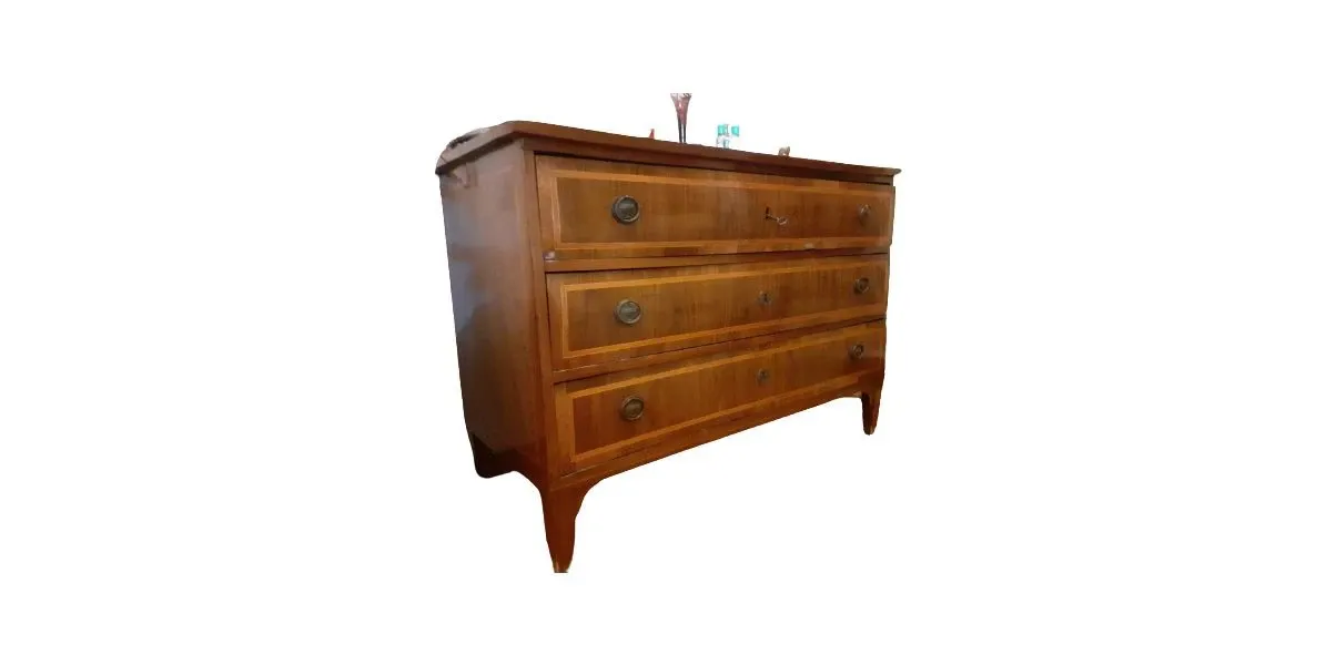 Vintage chest of drawers with three drawers, image