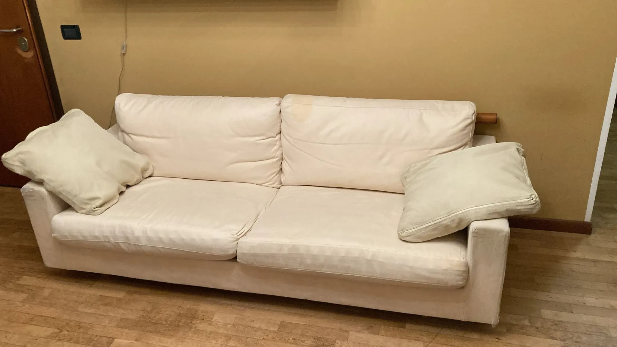 Sofa in white fabric, Flexform 9