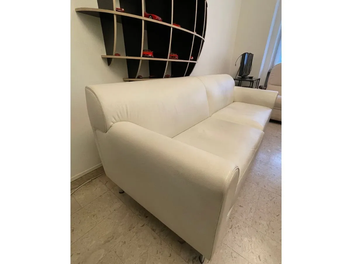 Divano 2 posti Eos bianco, Poltrona Frau 2