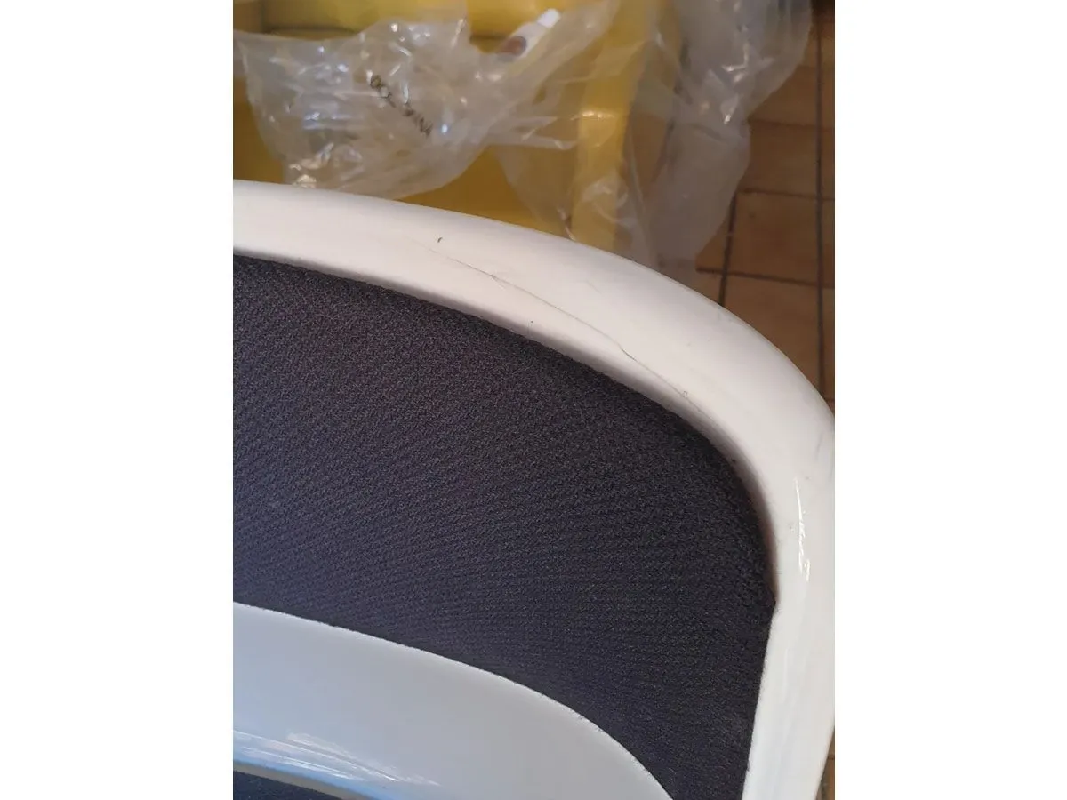 Modus chair (black), Tecno 8