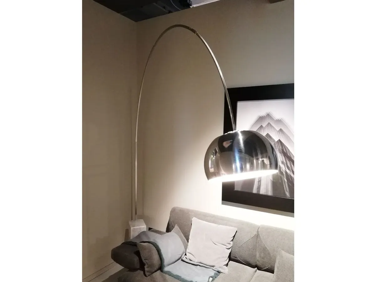 Arco floor lamp by Achille Castiglioni (halogen), Flos 1