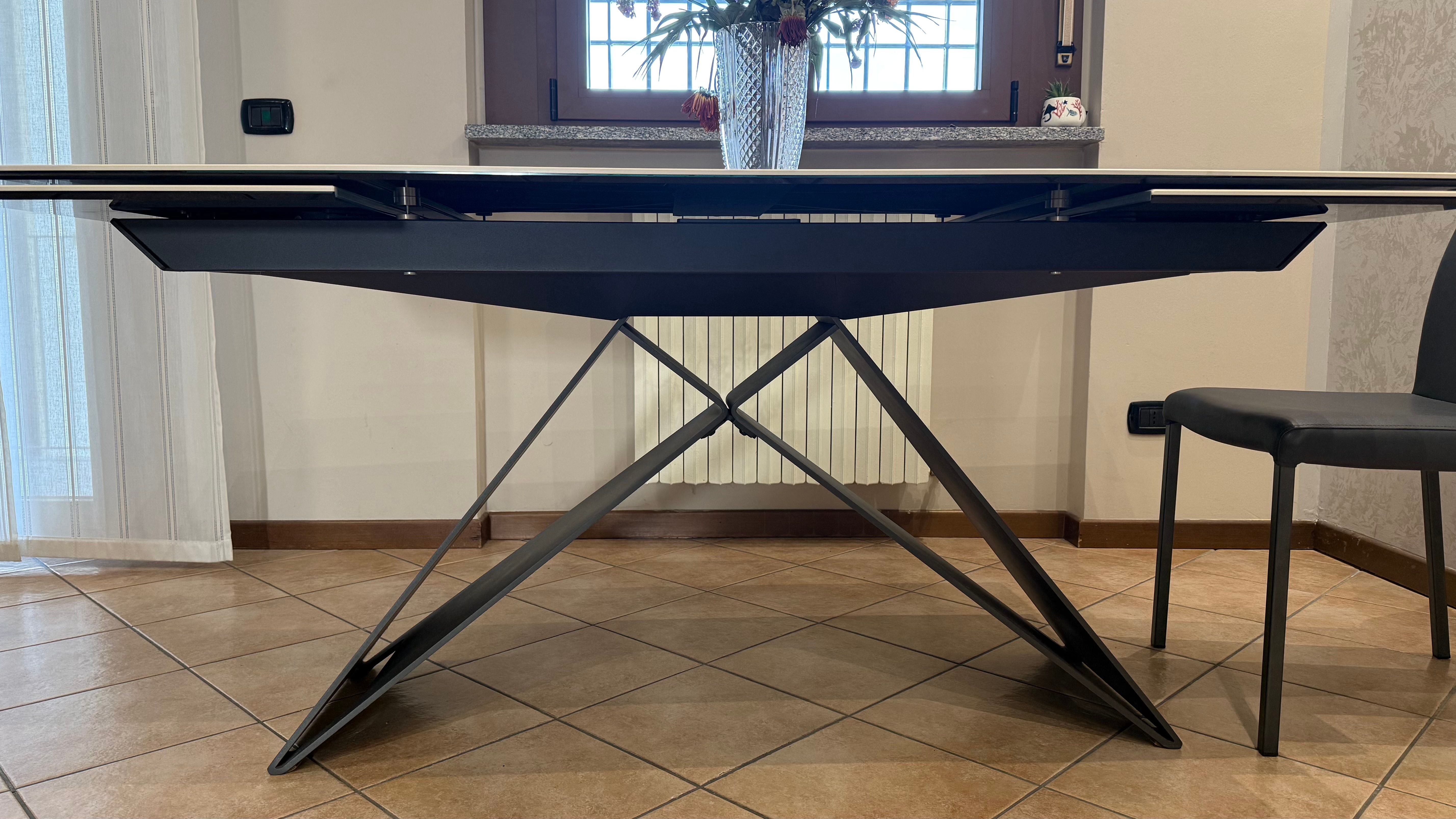 Premier Keramik Rectangular Dining Table by Paolo Cattelan Side