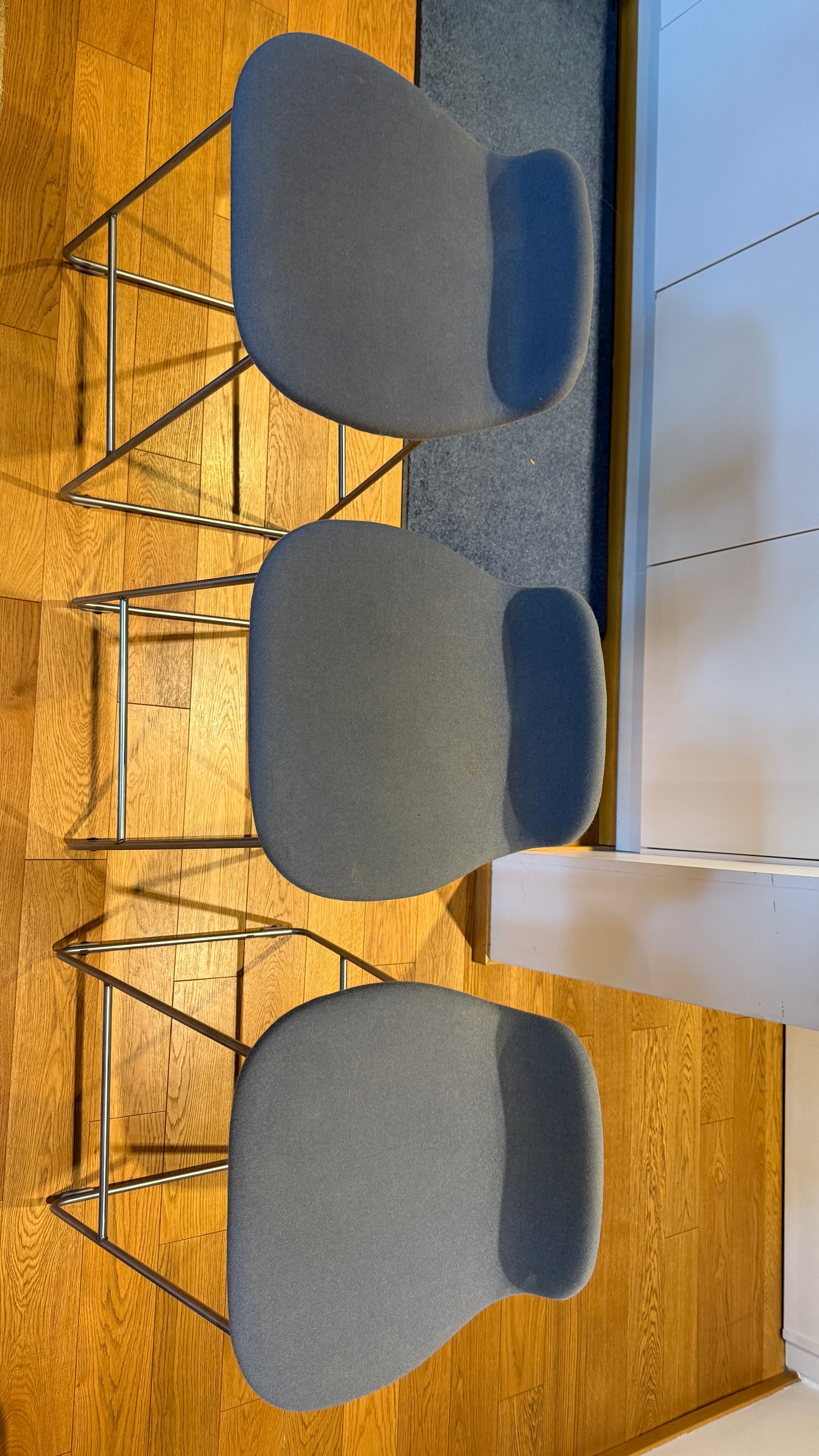 Set di 3 sgabelli imbottiti in tessuto (grigio), Cappellini  Main