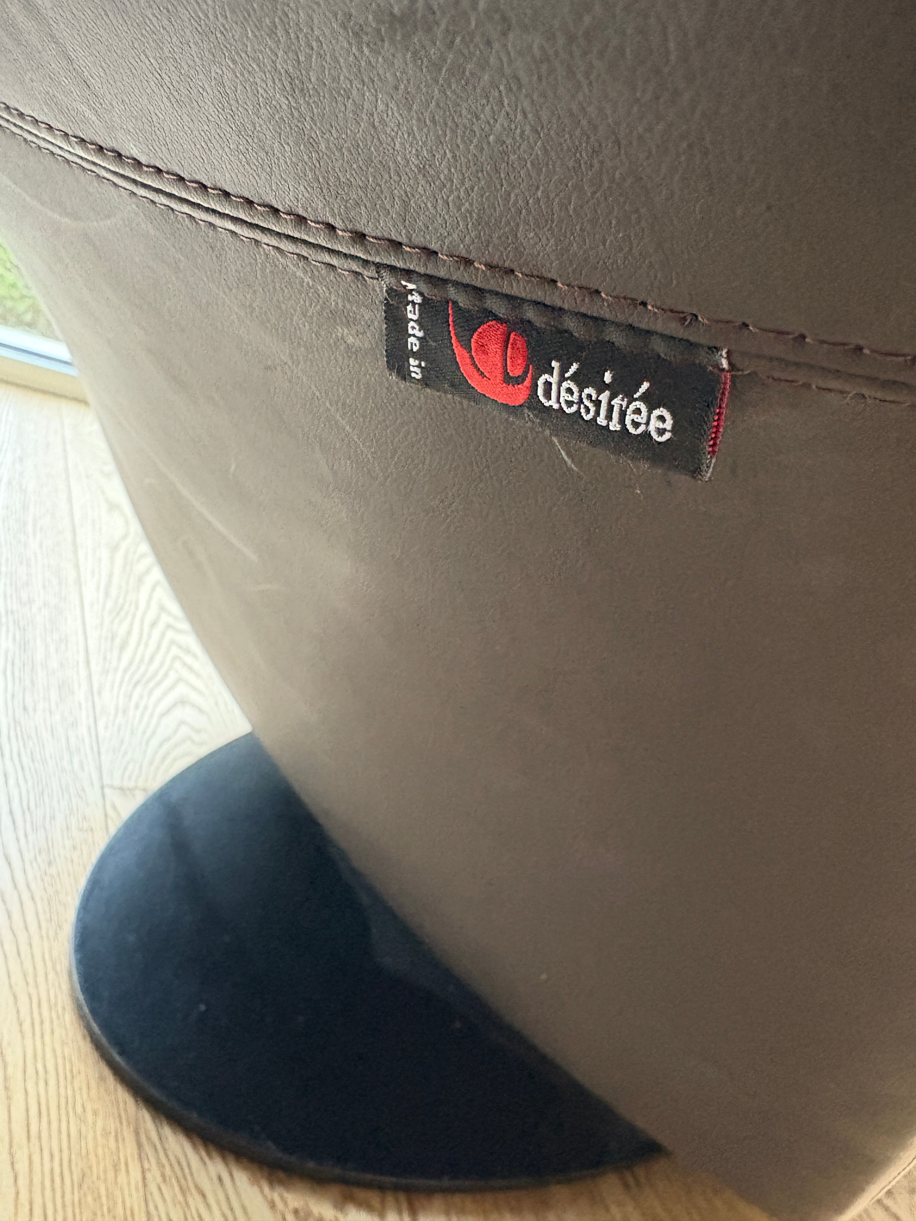 Dunkelbraunes Leder Chaise Longue Brand